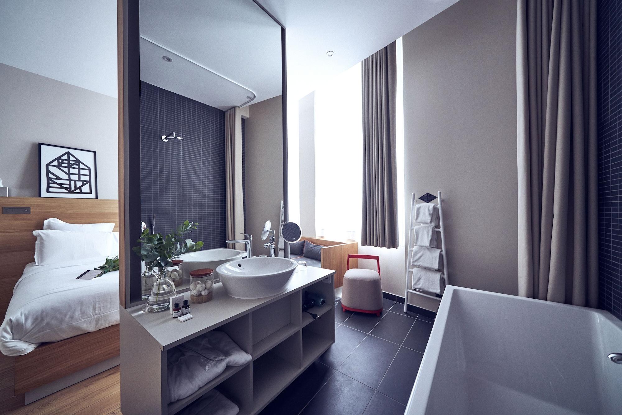 Maison No - Et Rooftop Hotel 4*